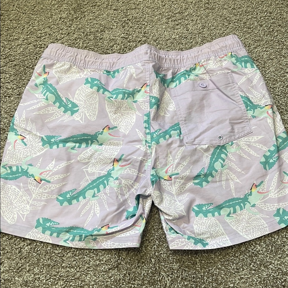 Men’s Tropical Swim Trunks - Picture 3 of 6